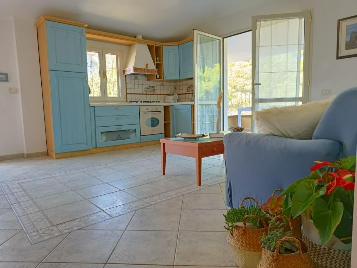 Domus De Mare Lägenhet Cala Gonone Exteriör bild